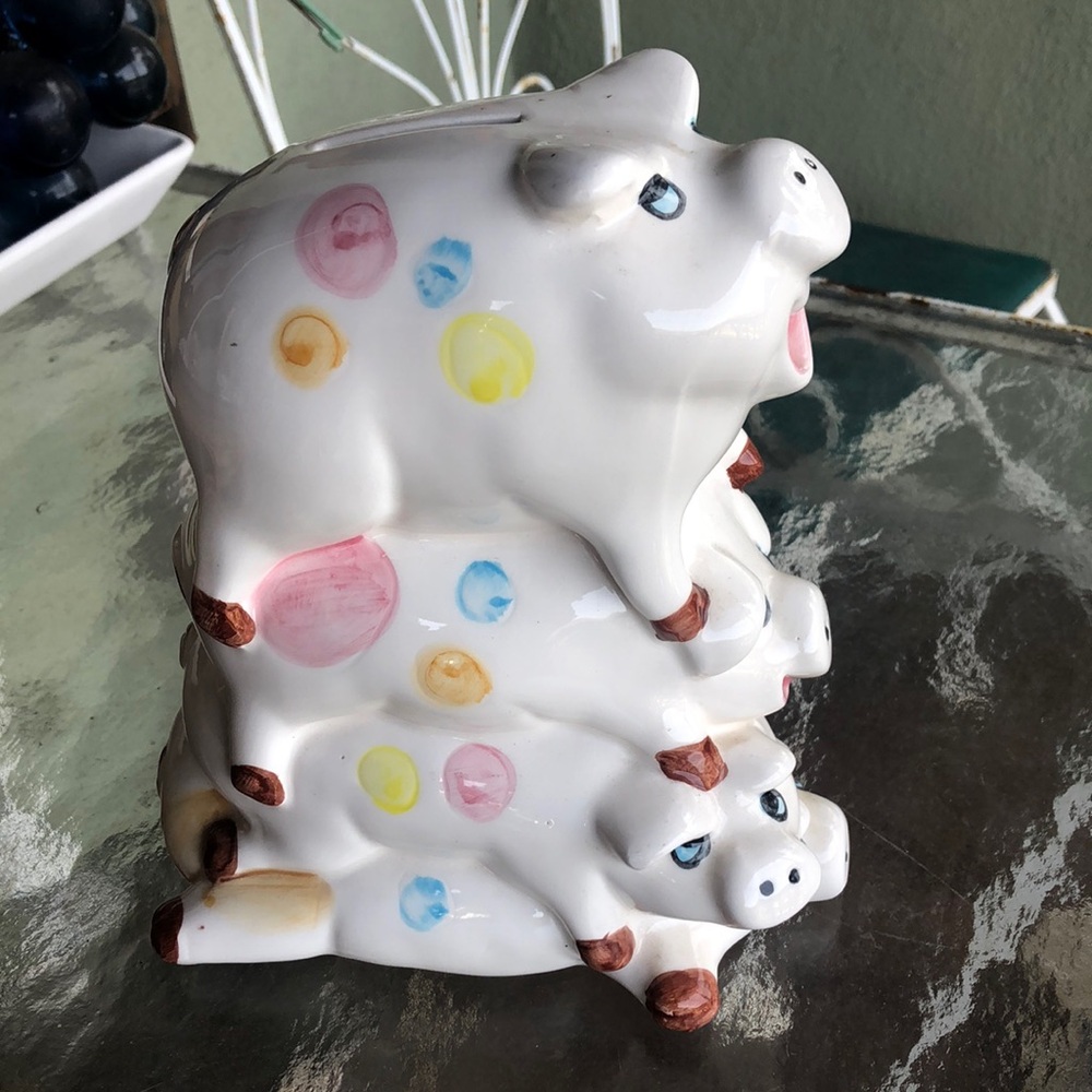 Ceramic piggy bank